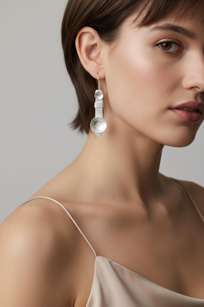 Silver plated hammered disc earrings, minimalist dangle style