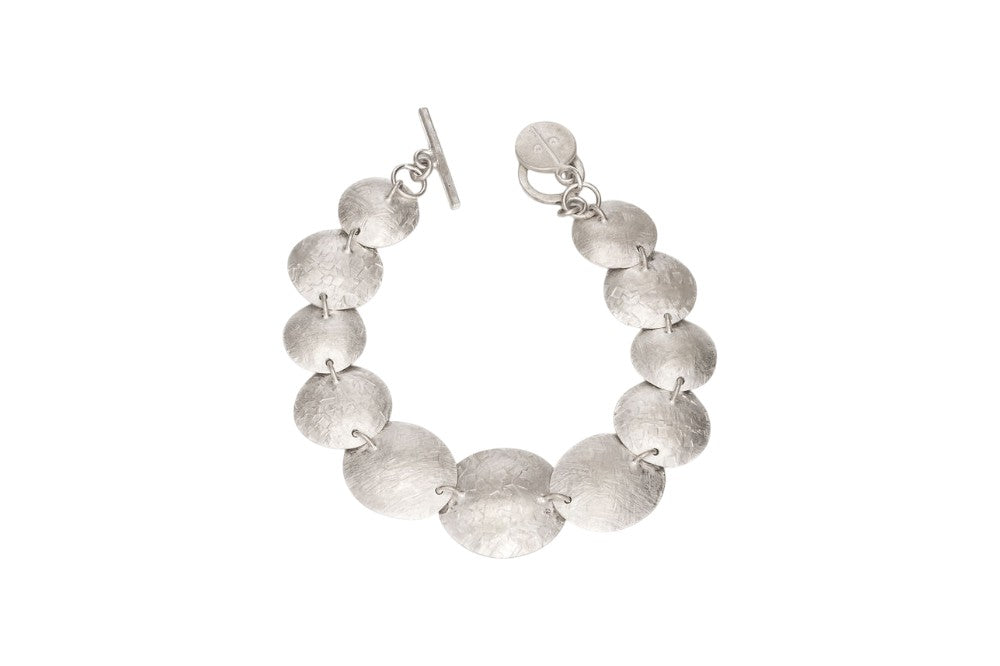 Kylix hammered disc cuff in gold or silver plated bronze, handcrafted Mexican jewelry