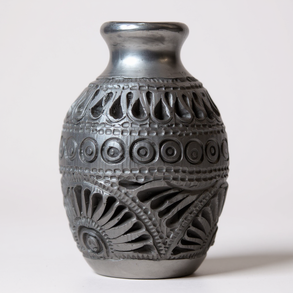 Black Pottery Mini Vase