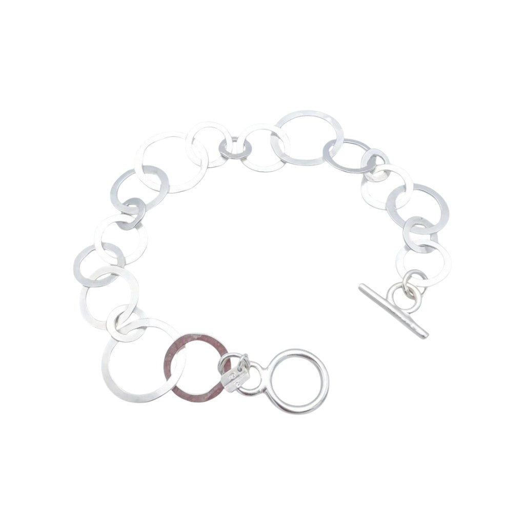 Circle Link Bracelet in silver plated bronze with hammered circle links